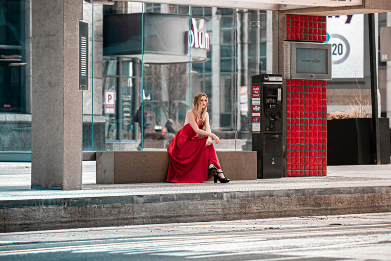 where to meet women in detroit​